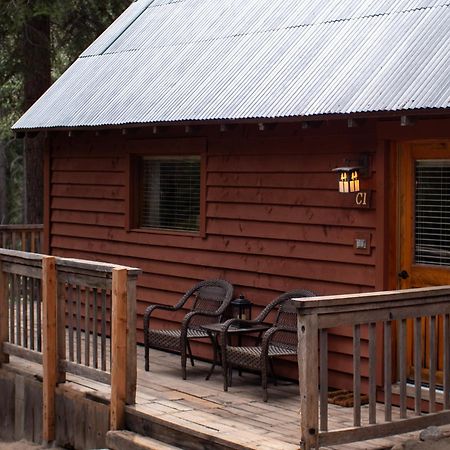 Lakeshore Resort Exterior photo